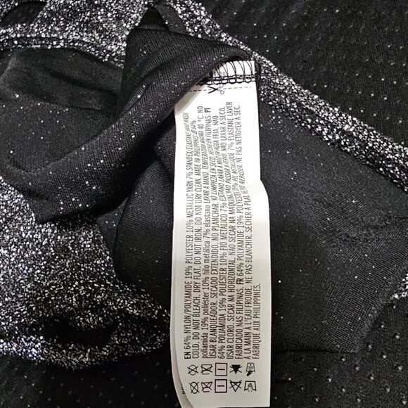 Forever 21 black and silver high neck cropped camisole style tank top Size Small - Picture 8 of 8